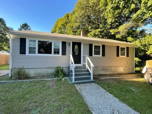 952 Head Of The Bay Rd, Plymouth, MA 02360