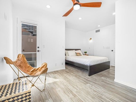 3rd image of 726 Pismo Ct #2