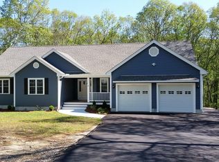 16 Cotton Mill Way, Uxbridge, MA 01569