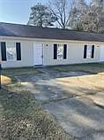 Photo 2 of 2 - 1102 Carver Cir #B - Florence, SC Building Photo - 1102 Carver Cir #B