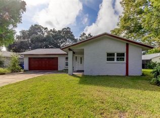 1174 Brook Dr W, Dunedin, FL 34698