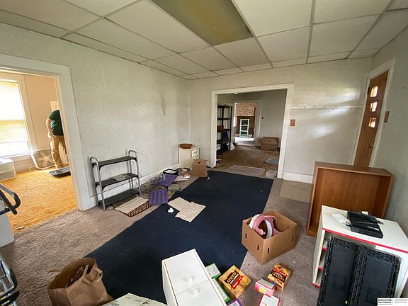5th image of 624 N 9th St