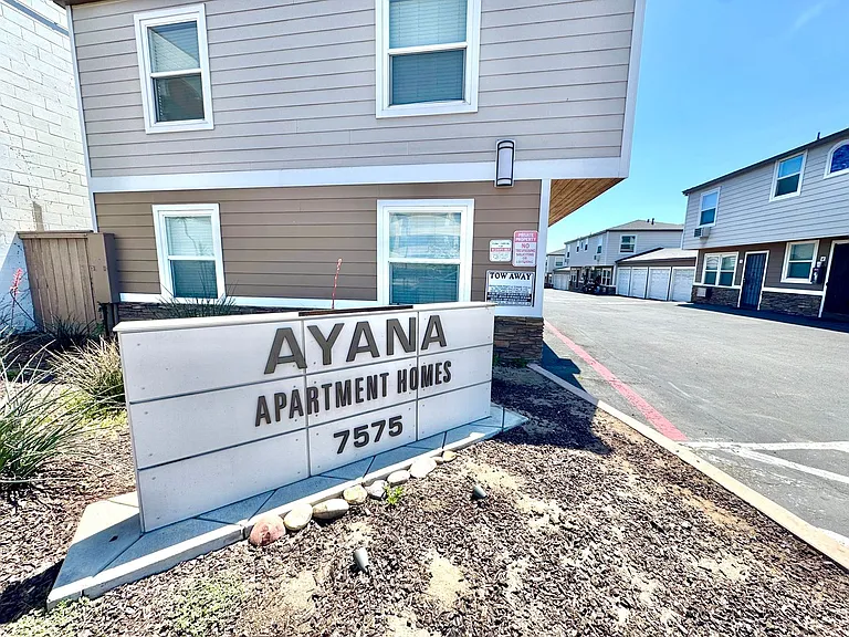 Ayana Apartments — Photo 22