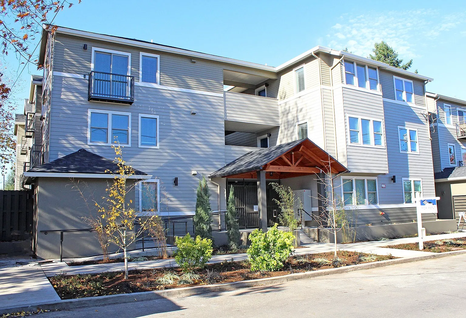 6155 N Minnesota Ave — Photo 1
