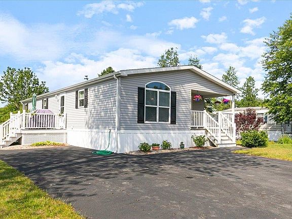 2nd image of 115 Bluefish Boulevard