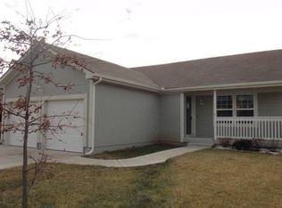 8313 NE 115th St, Kansas City, MO 64157