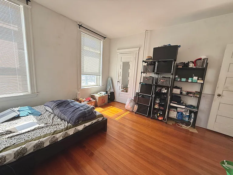 1908 Beacon St #2A — Photo 14