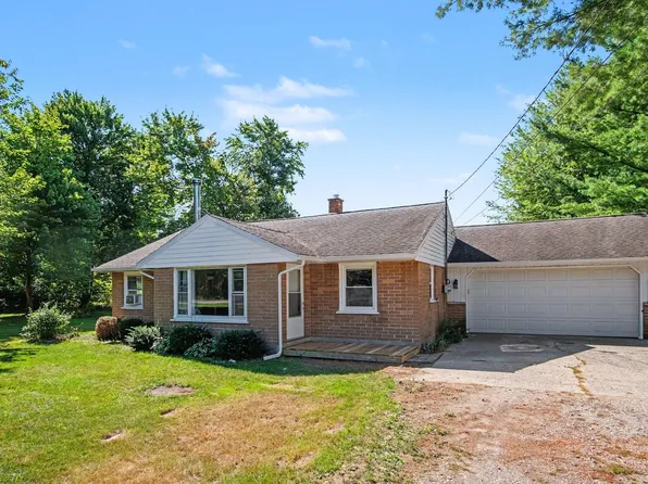 8151 Marvin Rd, Holton, MI 49425