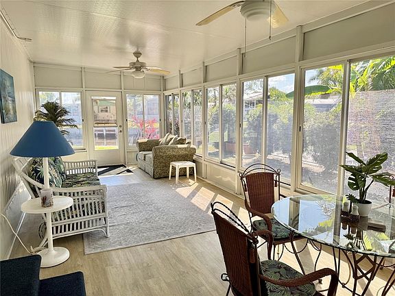 2nd image of 3024 Sunny Harbor Dr #116