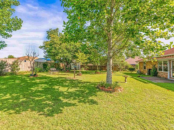 5th image of 4815 La Casa Cir