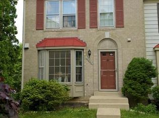 10289 Latney Rd, Fairfax, VA 22032