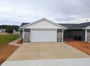 3816 Kensington Pl, Plover, WI 54467
