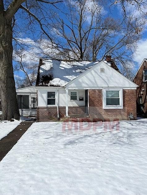 1st image of 18457 Whitcomb St