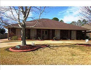 1st image of 109 Thomas Coby Dr