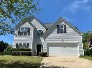 2021 White Cedar Ln, Waxhaw, NC 28173