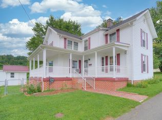 406 Lagrange St, Pulaski, VA 24301
