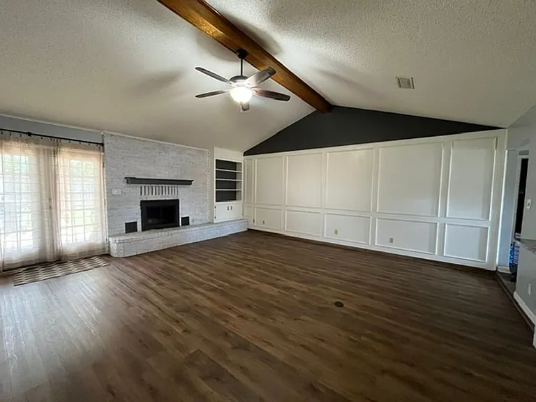 8033 Weehunt Ct — Photo 5