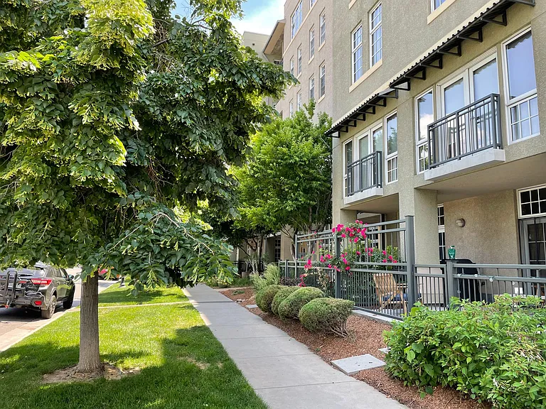 275 S Harrison St #311 — Photo 28