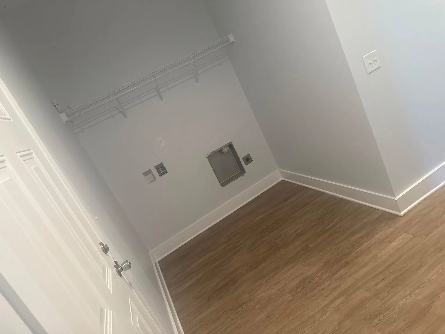 3 bed, 1400 sqft, $1,600 — Photo 3