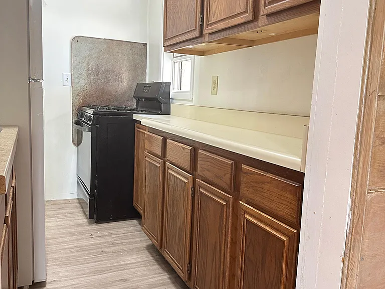 3003 P St — Photo 14
