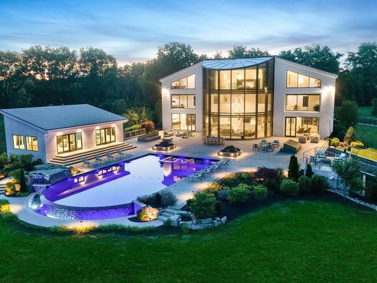 1245 S Creek Rd West Chester Pa 19382 Mls Pact510582 Zillow