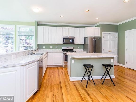 5th image of 47825 Allegheny Cir