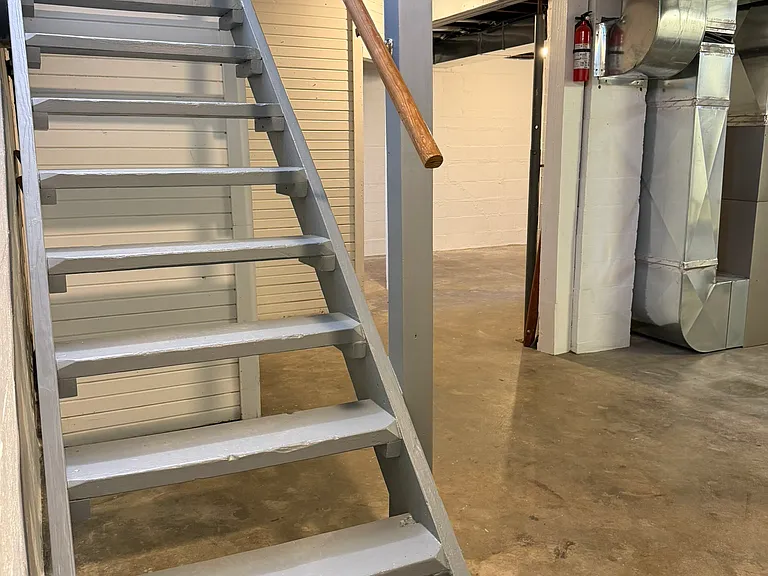221 Houston Pl — Photo 30