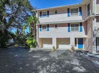 4875 W Flamingo Rd #8, Tampa, FL 33611