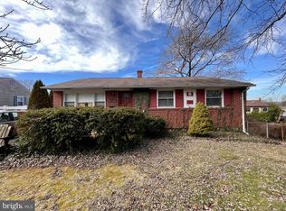 522 Fountain Dr, Linthicum, MD 21090