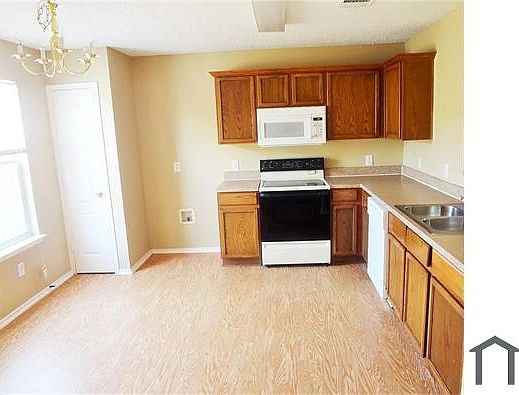 4th image of 7065 Wax Berry Dr