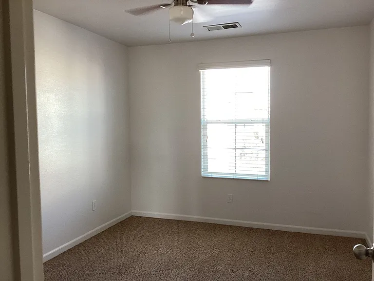 7082 N Refinement Dr — Photo 18