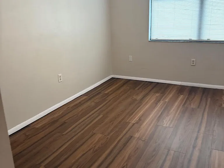 701 S Madison Ave #309 — Photo 20