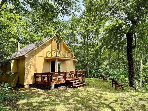 3952 Otter Creek Rd, Topton, NC 28781