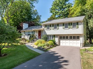 365 Dover Rd, Westwood, MA 02090