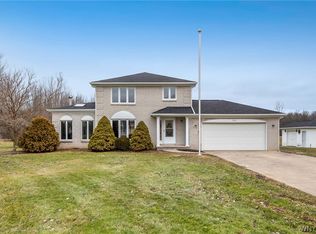 3515 Moyer Rd, North Tonawanda, NY 14120