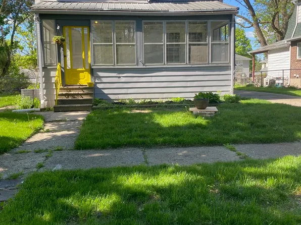 2001 Joliet St, Flint, MI 48504