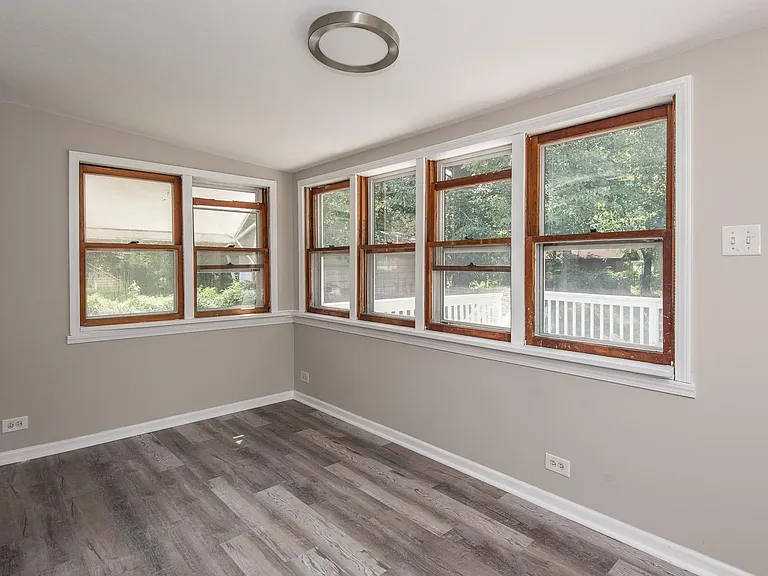 10116 Saint Katherine Ln — Photo 18