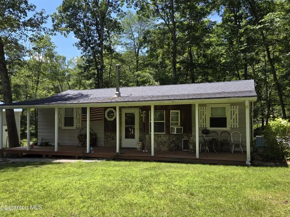 1317 Cerise Way, East Stroudsburg, PA 18301
