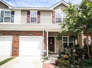 13834 Singleleaf Ln #104, Charlotte, NC 28278