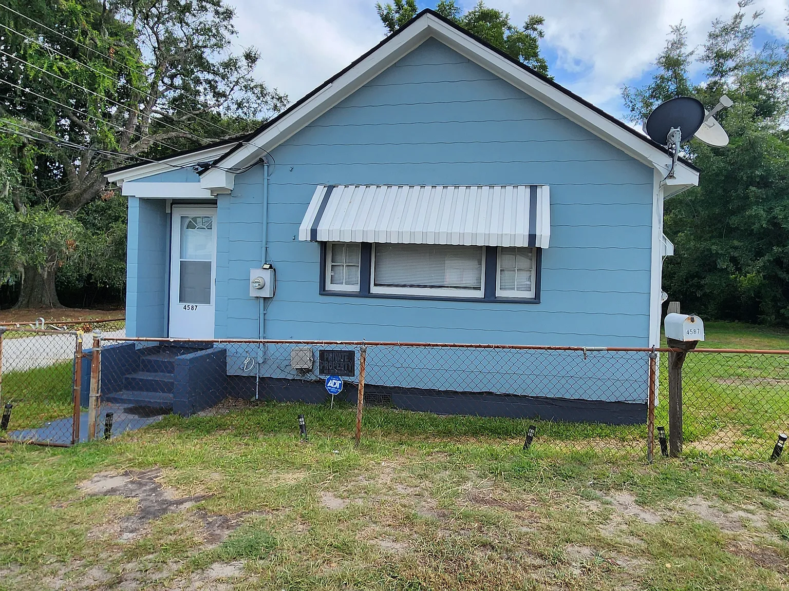 4587 Dorsey Avenue - 1 — Photo 1