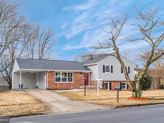 3rd image of 12607 Whiteholm Dr