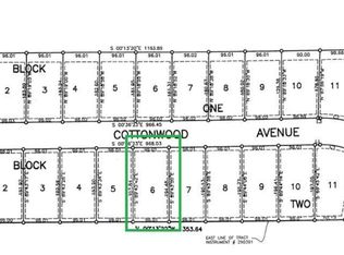 821 Cottonwood Ave, Litchfield, MN 55355