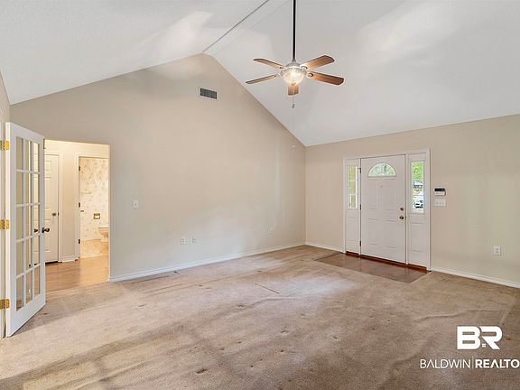 5th image of 711 Gilmer Cir