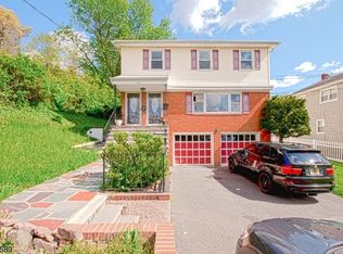 137 Springfield Ave, Summit, NJ 07901