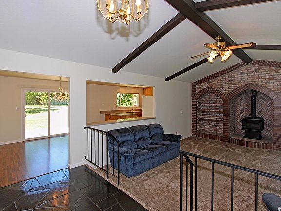 4th image of 2795 Allen Dr