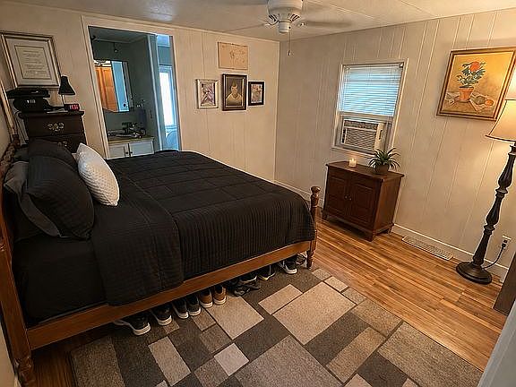 5th image of 4 Birchwood Dr