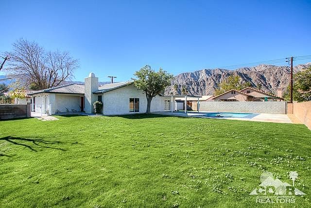 1st image of 51675 Avenida Herrera
