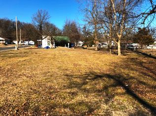 803 E South Main St, Dexter, MO 63841