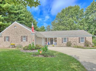 1310 Broadmoor Dr, Champaign, IL 61821