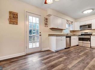 8 Courtland St, Taneytown, MD 21787